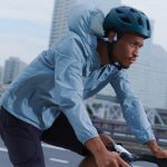 Copy of Shokz_OpenRun Air 2_Lifestyle_Cycling_Blue_ 1